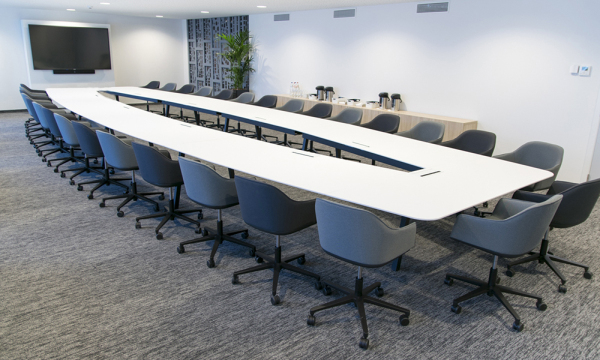 Hoe richt u uw videoconferentieruimte efficiënt in? image